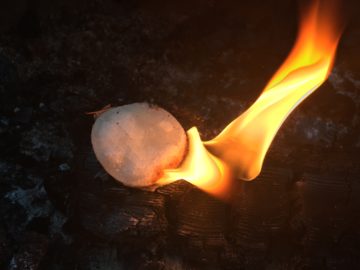 petroleum jelly fire starter cotton pad